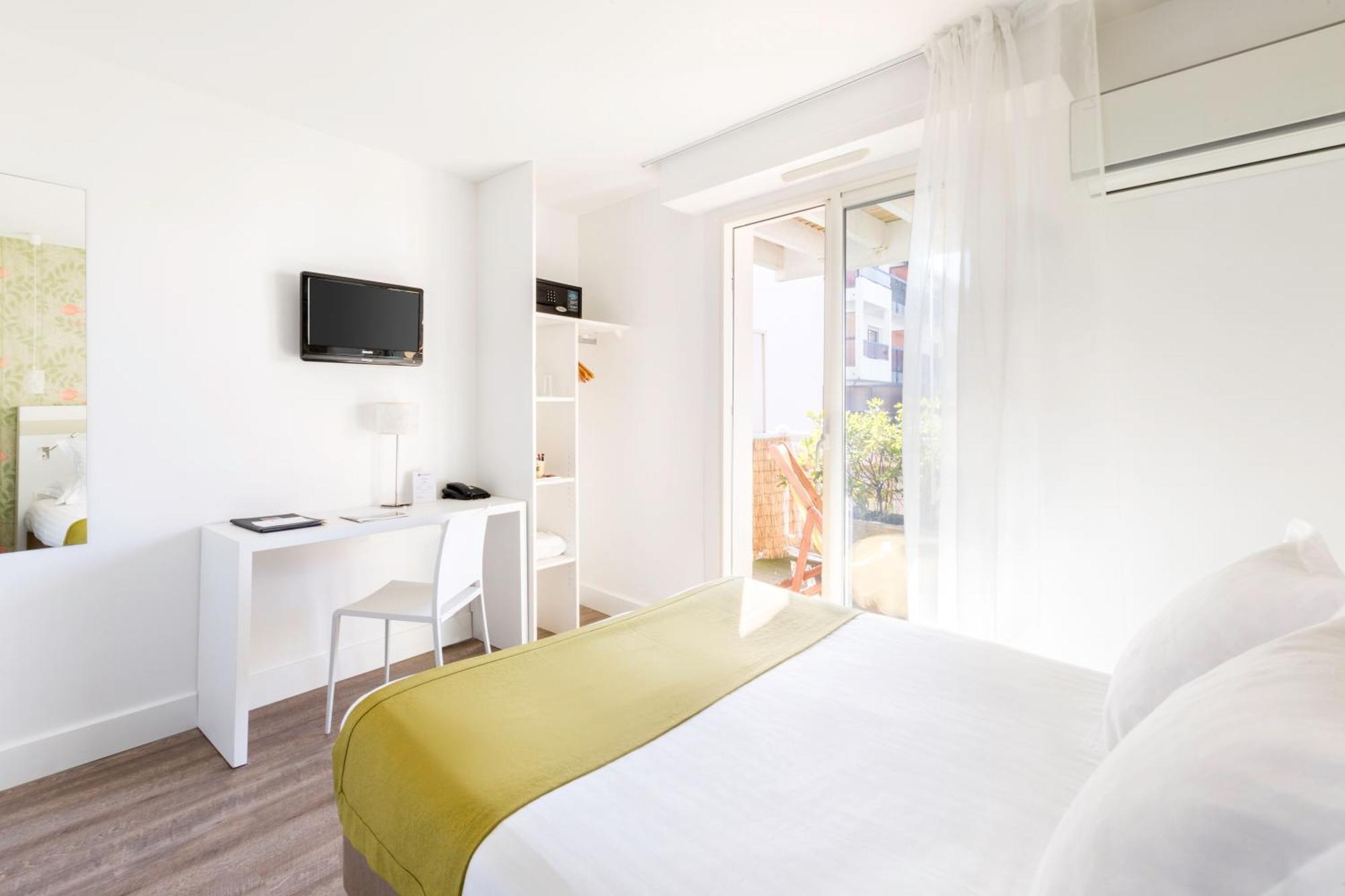 Hotel Kemaris Biarritz Esterno foto