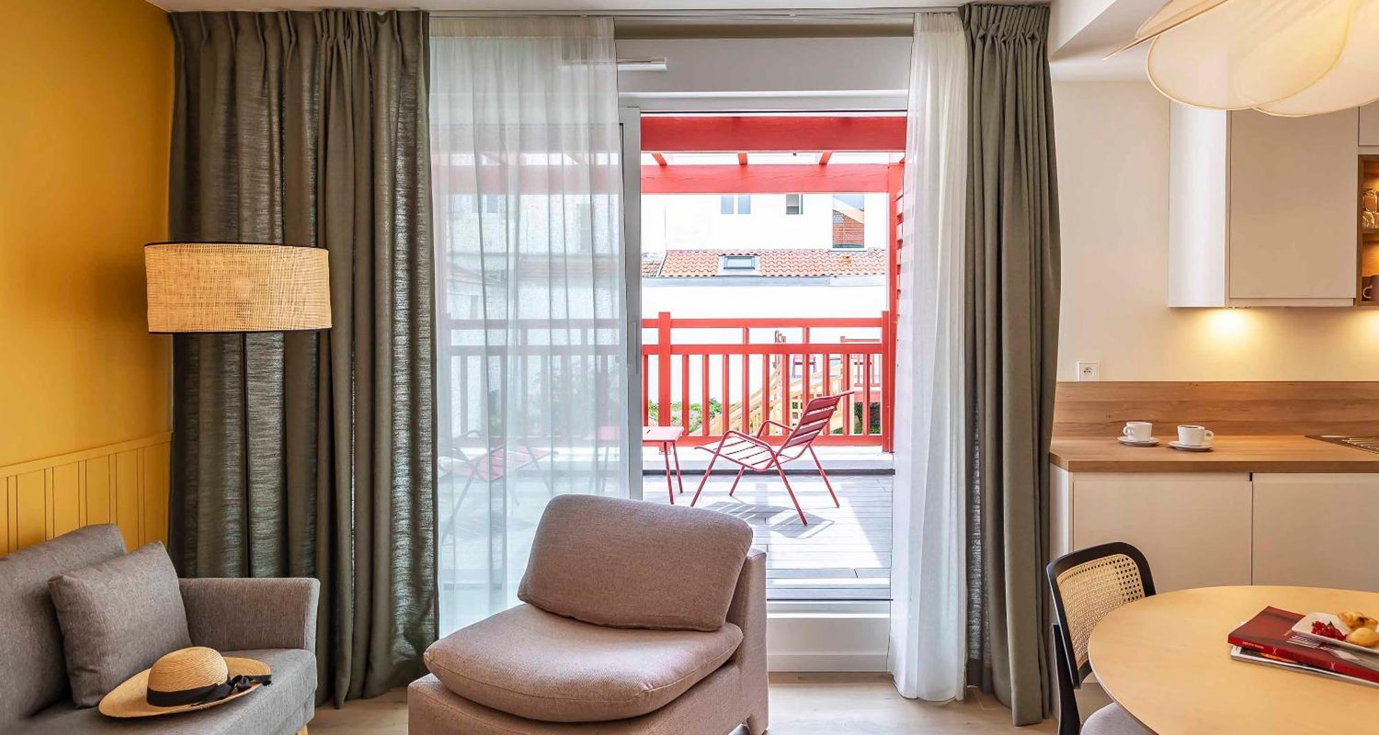 Hotel Kemaris Biarritz Esterno foto